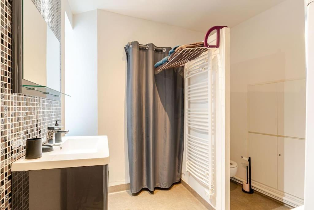Bel Appartement Dans Le Centre Historique Avec Wi-Fi Et Toutes Les Commodites Dinan Exteriér fotografie