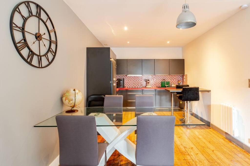 Bel Appartement Dans Le Centre Historique Avec Wi-Fi Et Toutes Les Commodites Dinan Exteriér fotografie